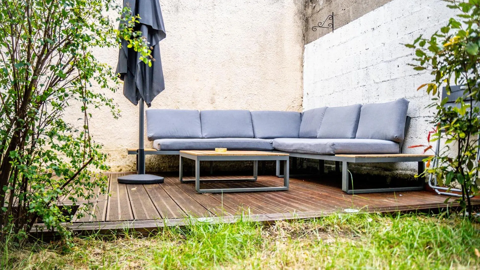Charmant Pavillon Et Jardin Choisy-le-Roi Holiday home